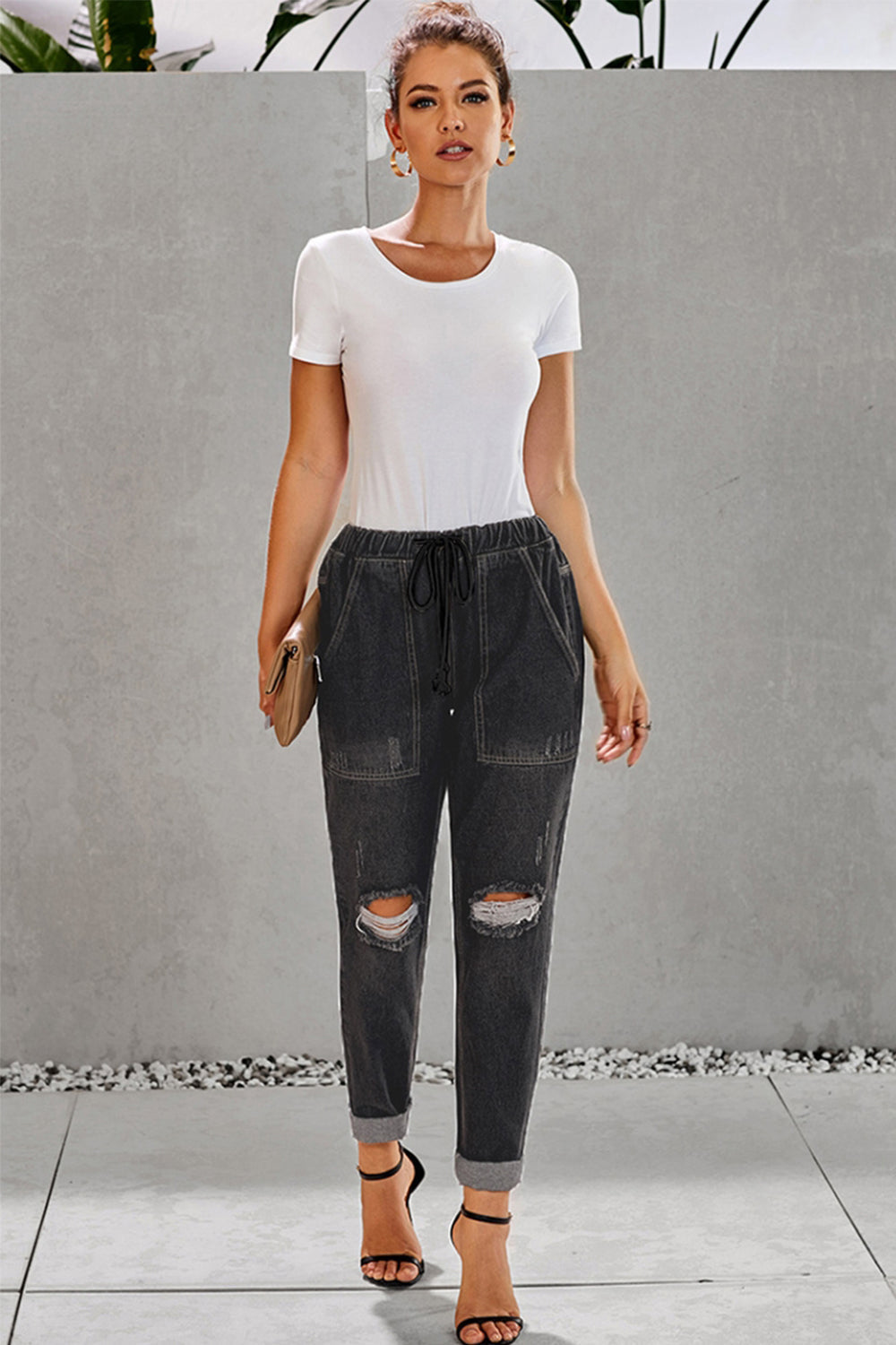 High-Waist Straight-Leg-Jeans mit Used-Look