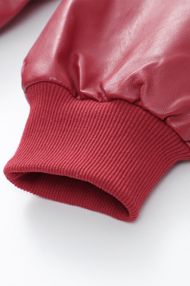 Jacke mit Reißverschluss, Farbblockmuster und Kunstleder