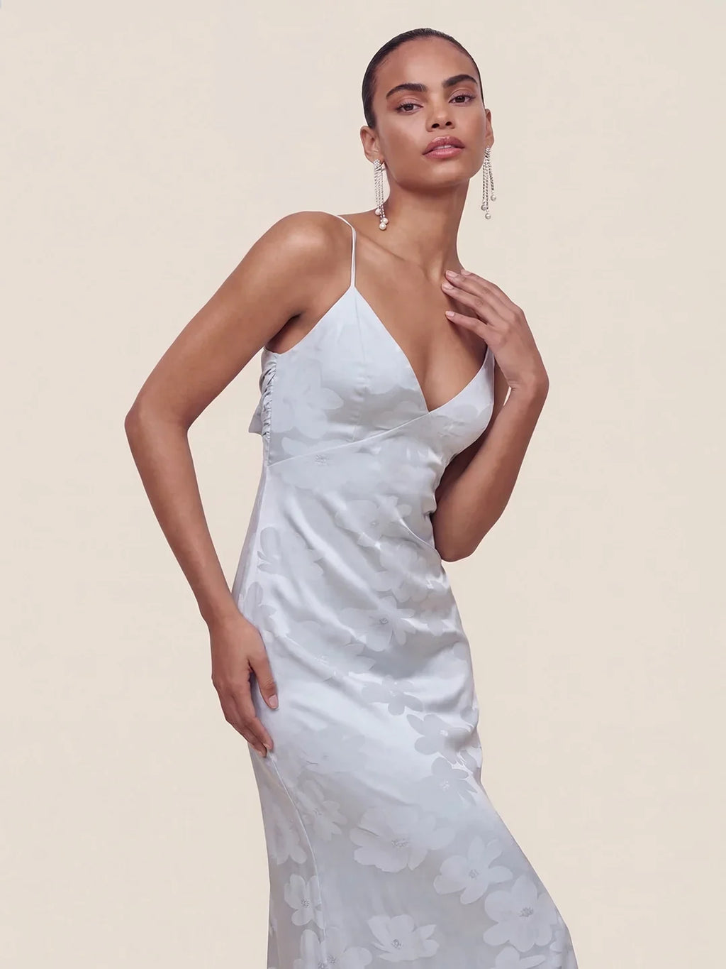 Satin-Maxikleid