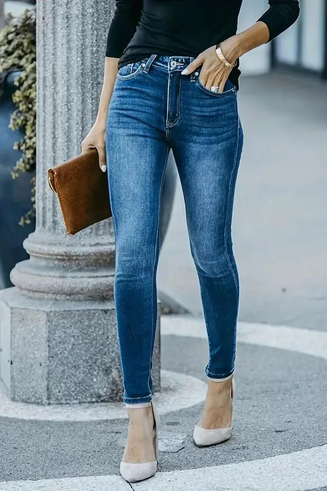 Jeans mit hoher Taille in Retro-Blau