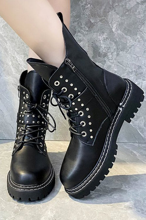 Schnürstiefeletten mit Nieten und Schnallendetail