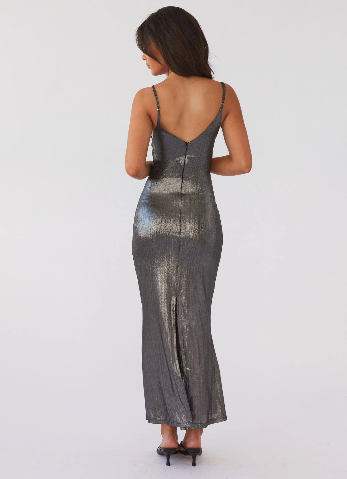 Damen Maxikleid mit Metallic-Effekt und Spaghettiträgern