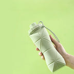 SmartFold: Wiederverwendbarer faltbarer Becher.