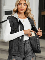 Jeansweste mit Kapuze im Used-Look
