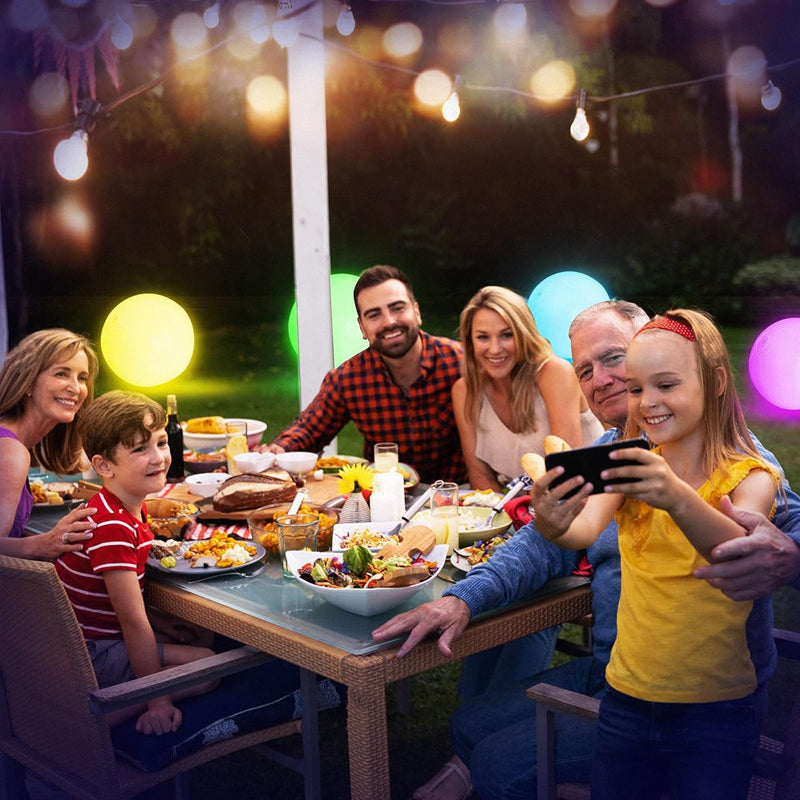 LED-Aufblasbare Leuchtbälle für Pool sowie Garten