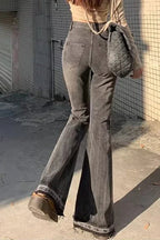 Figurbetonte Jeans in Schwarz-Grau