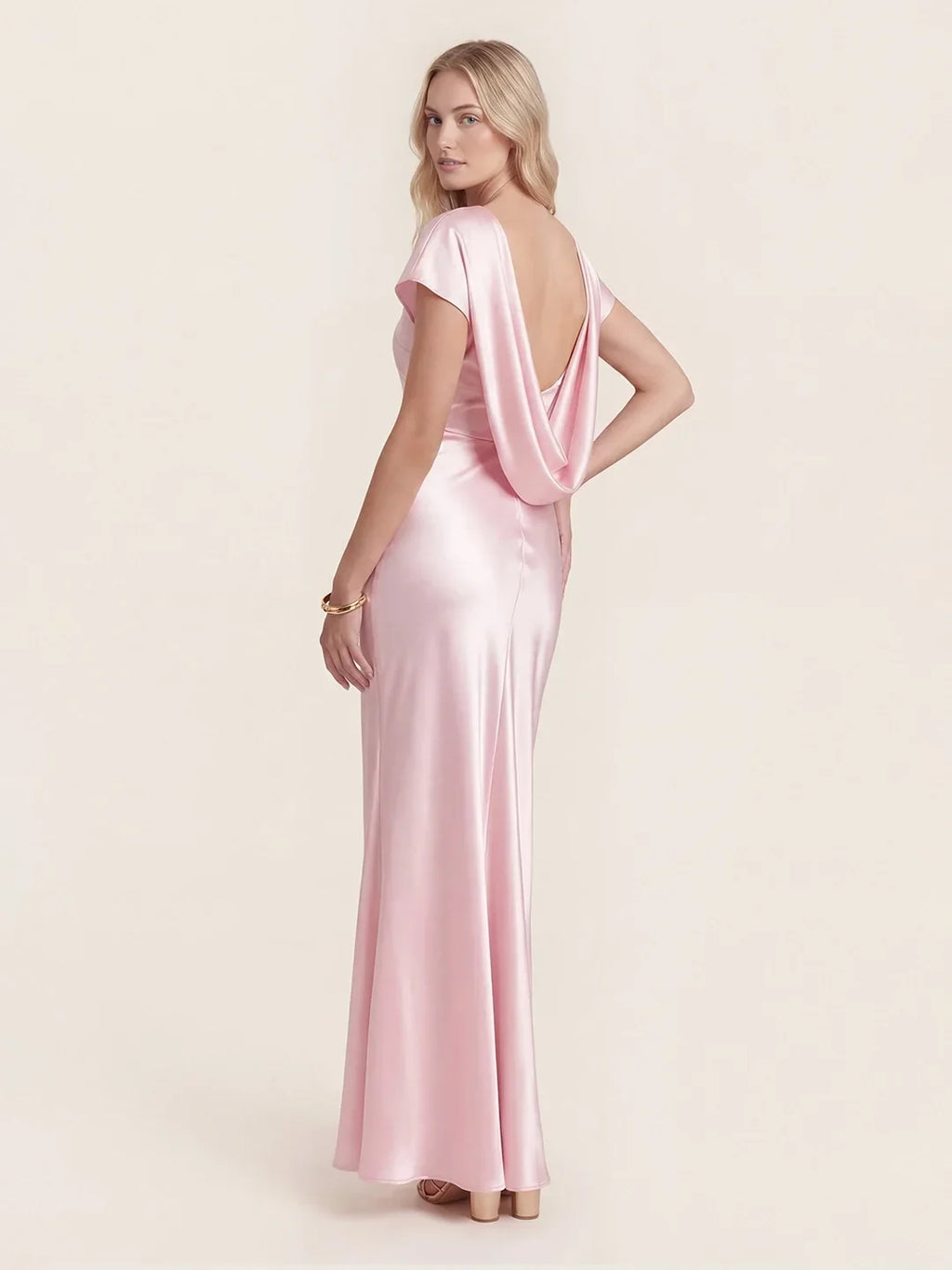 Satin-Maxikleid mit Wasserfall-Ausschnitt und Flügelärmeln