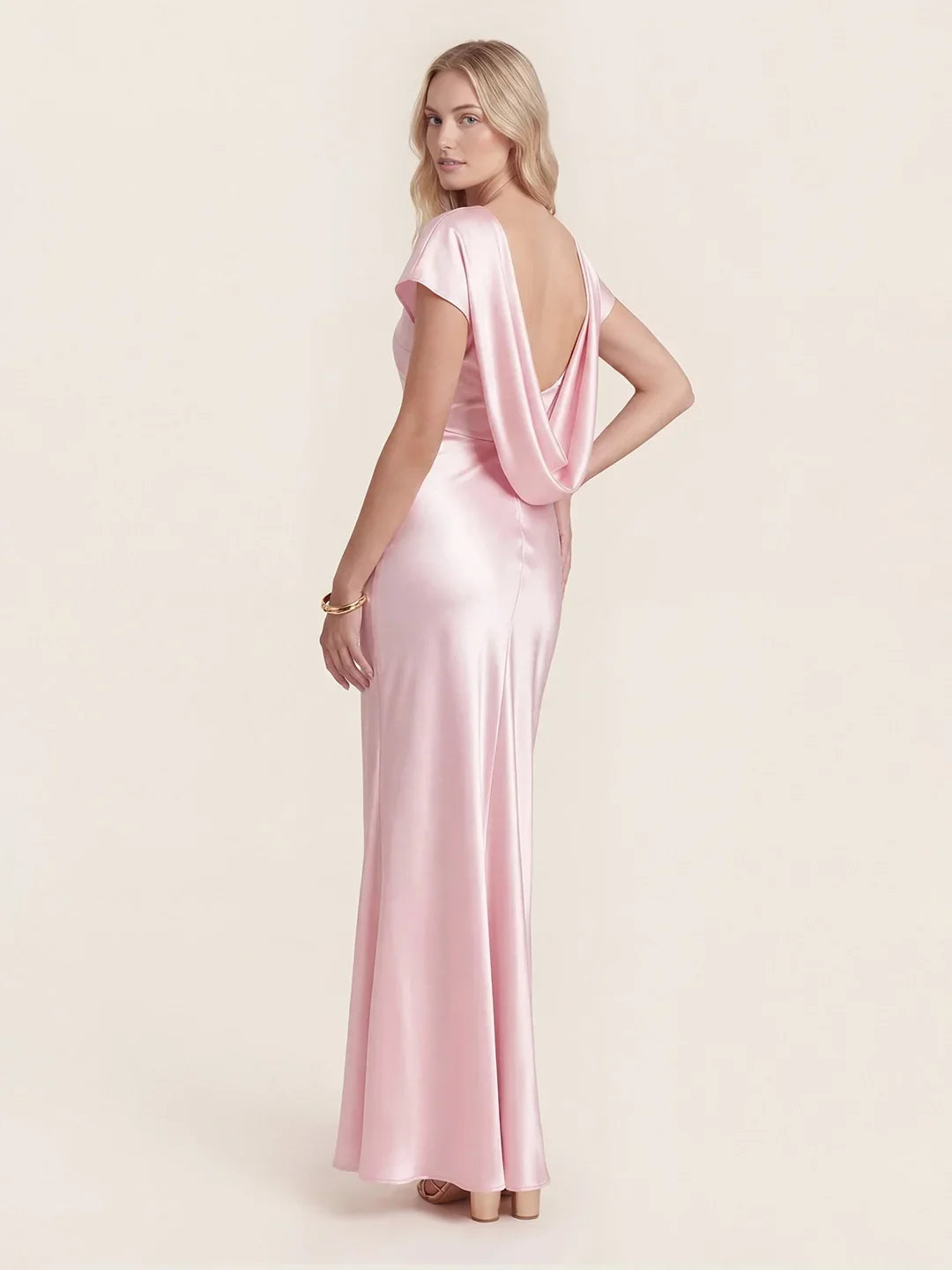 Satin-Maxikleid mit Wasserfall-Ausschnitt und Flügelärmeln