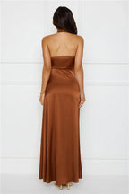 Sonnet – Satin-Maxikleid mit Neckholder