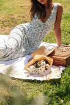 Rückenfreies Kleid mit V-Ausschnitt und Blumenmuster