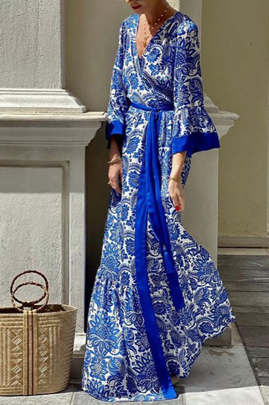 Maxikleid mit Blumenmuster in Blau