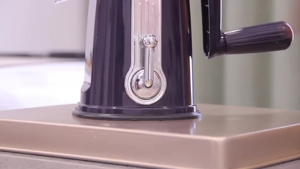 Multifunktionale Rotierende Küchenreibe – 5-in-1 Käse- sowie Gemüseschneider mit rutschfester Basis