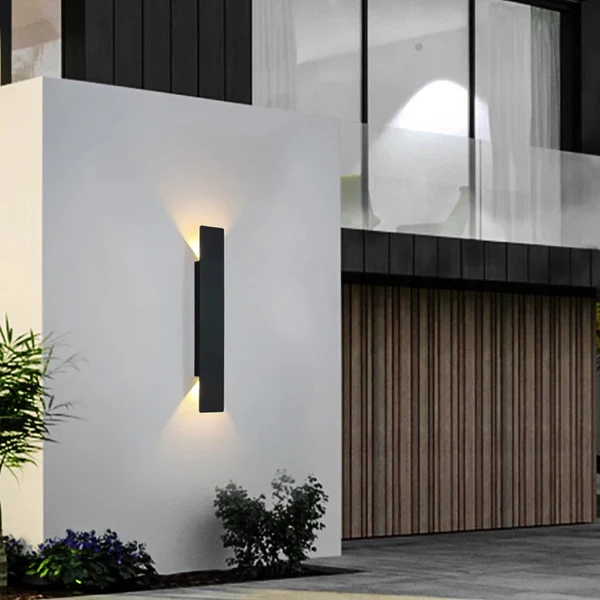 AquaLine LED Außenwandlampe – Schlichtes Design inklusive Wetterfestem Gehäuse