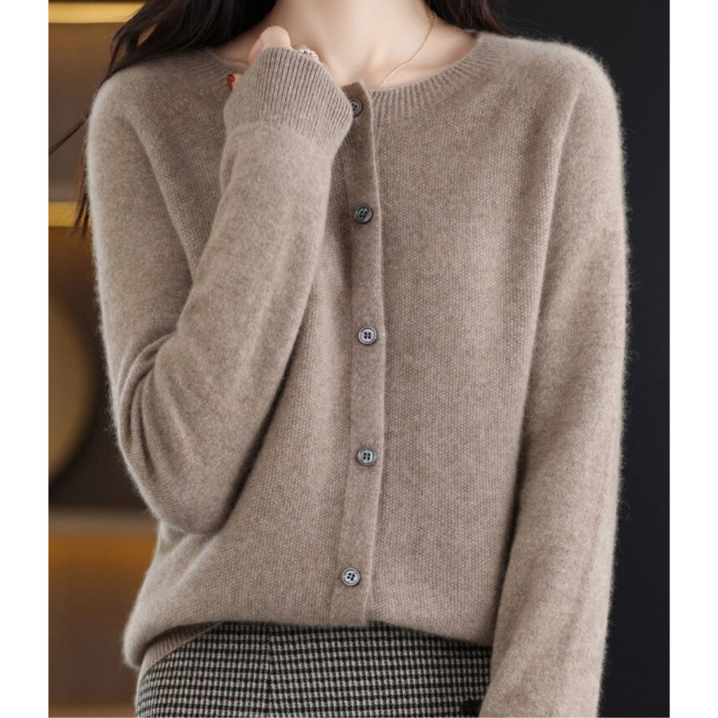 Winter Essential Pullover