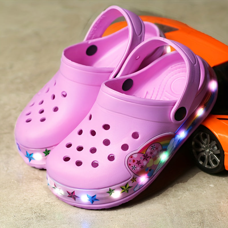 Leuchtende Clogs für Kinder – Atmungsaktive sowie rutschfeste Schuhe