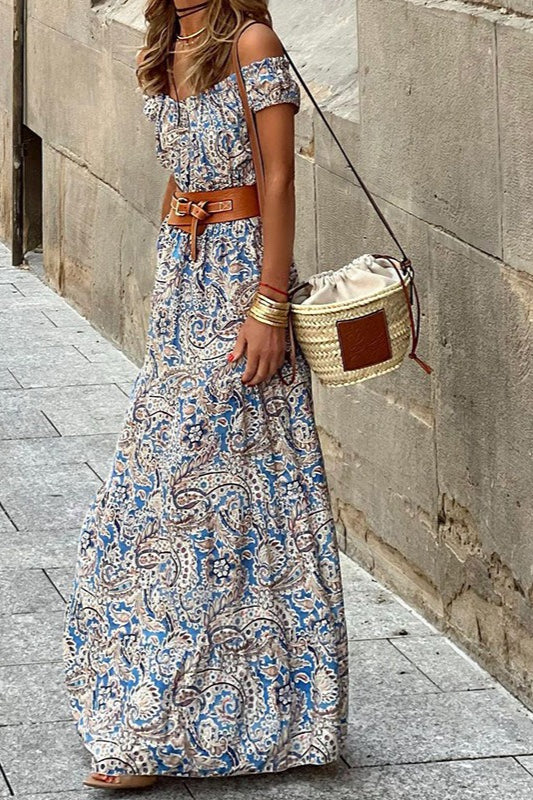 Schulterfreies Maxikleid mit kurzen Ärmeln