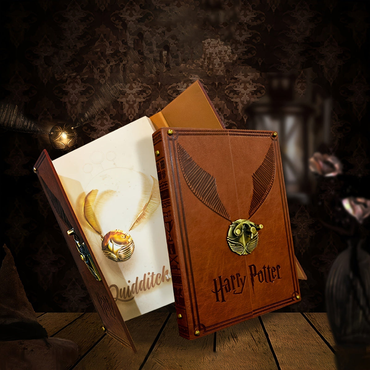 Magisches Hardcover Notizbuch mit Goldener Kugel – Ideal für Tagebücher und Notizen