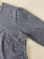 Einfacher Schlichter Pullover Mit Langen Ärmeln