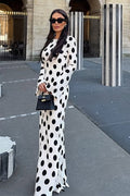 Maxikleid mit Punktemuster in Weiß