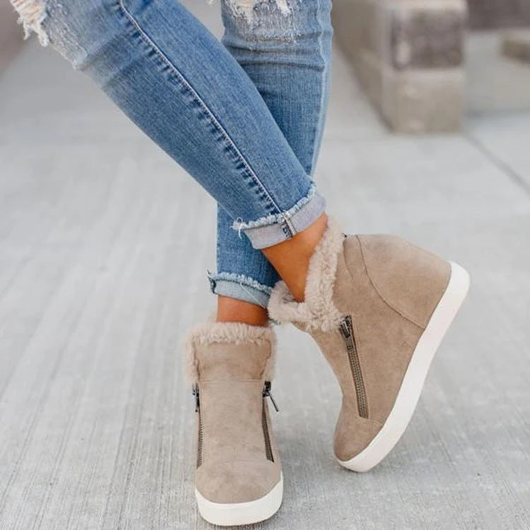 Stiefeletten mit flachem Absatz und runder Zehenpartie