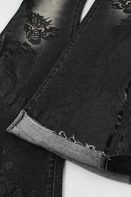 Jeans mit ausgestelltem Schnitt und Druck