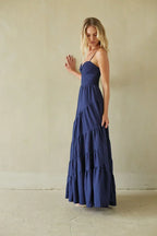 Donna – Maxikleid mit Volants und Smok-Einsatz