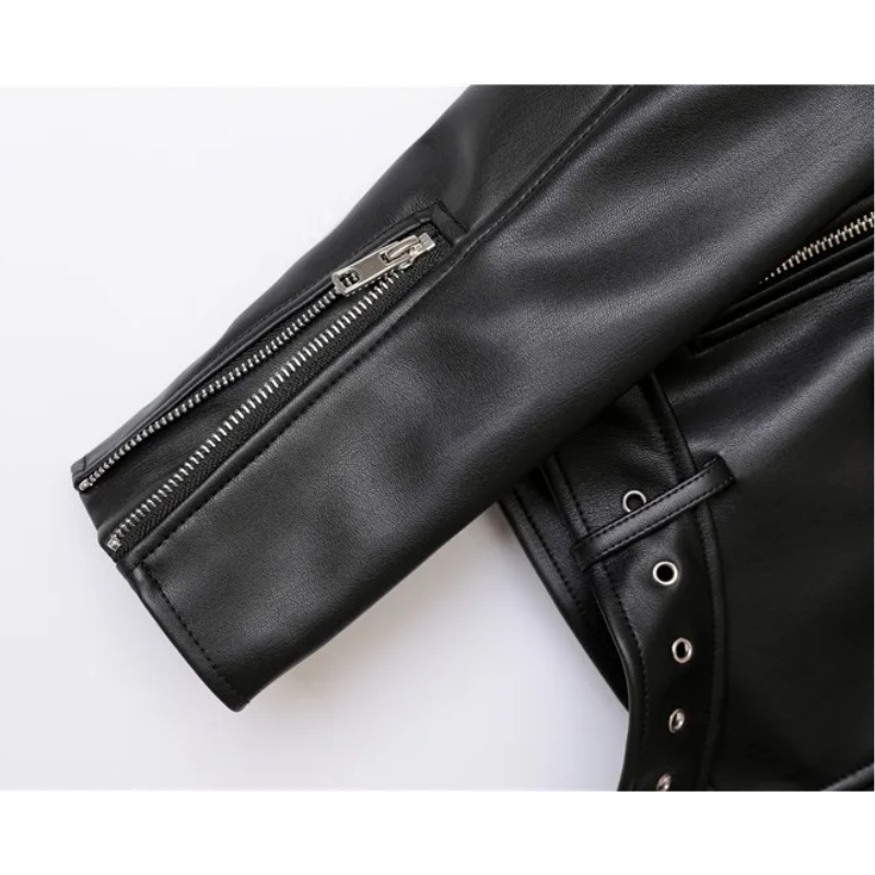 Biker-Lederjacke mit Reißverschlüssen und Gürtel