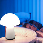 Verspielte Pilz-Lampe – Raffinierte Atmosphäre inklusive einem Retro-Twist
