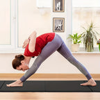 Tragbare Dreifach-Yogamatte mit dicker Polsterung, rutschfester PU-Oberfläche sowie Griff
