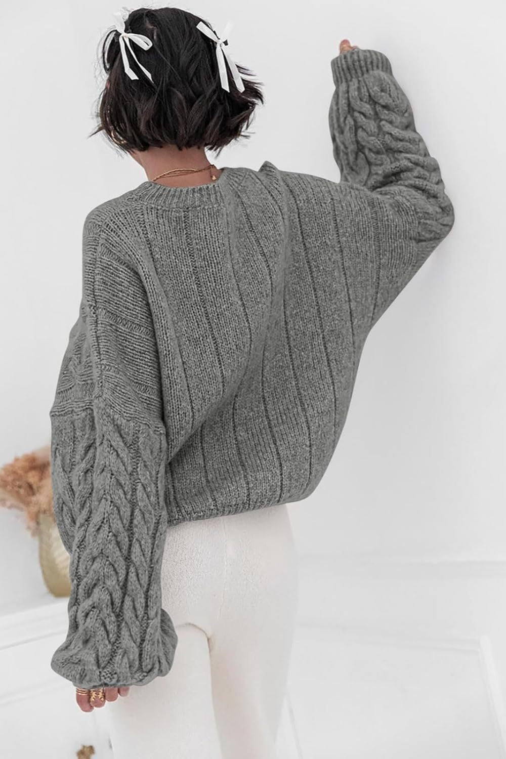 Pullover mit Strickstruktur in Weiß mit Rundhalsausschnitt
