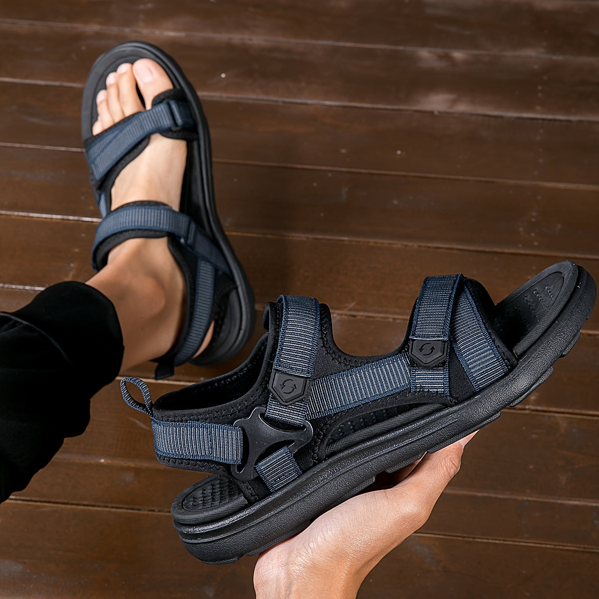 TrailVent Atmungsaktive Herren-Sandalen: Bequemer Outdoor-Grip