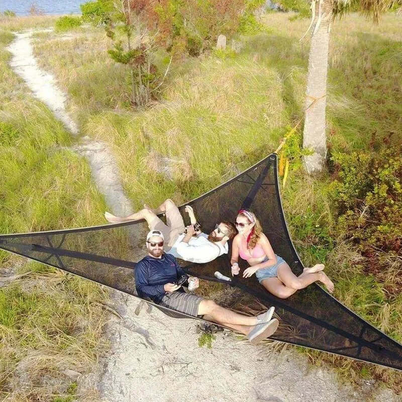Outdoor Mehrpersonen-Hängematte mit 3-Punkt-System – Geräumig und Bequem