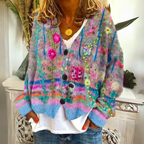 Weicher Und Bunter Strickpullover
