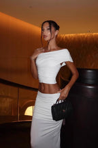 Maxikleid mit hoher Taille in Weiß
