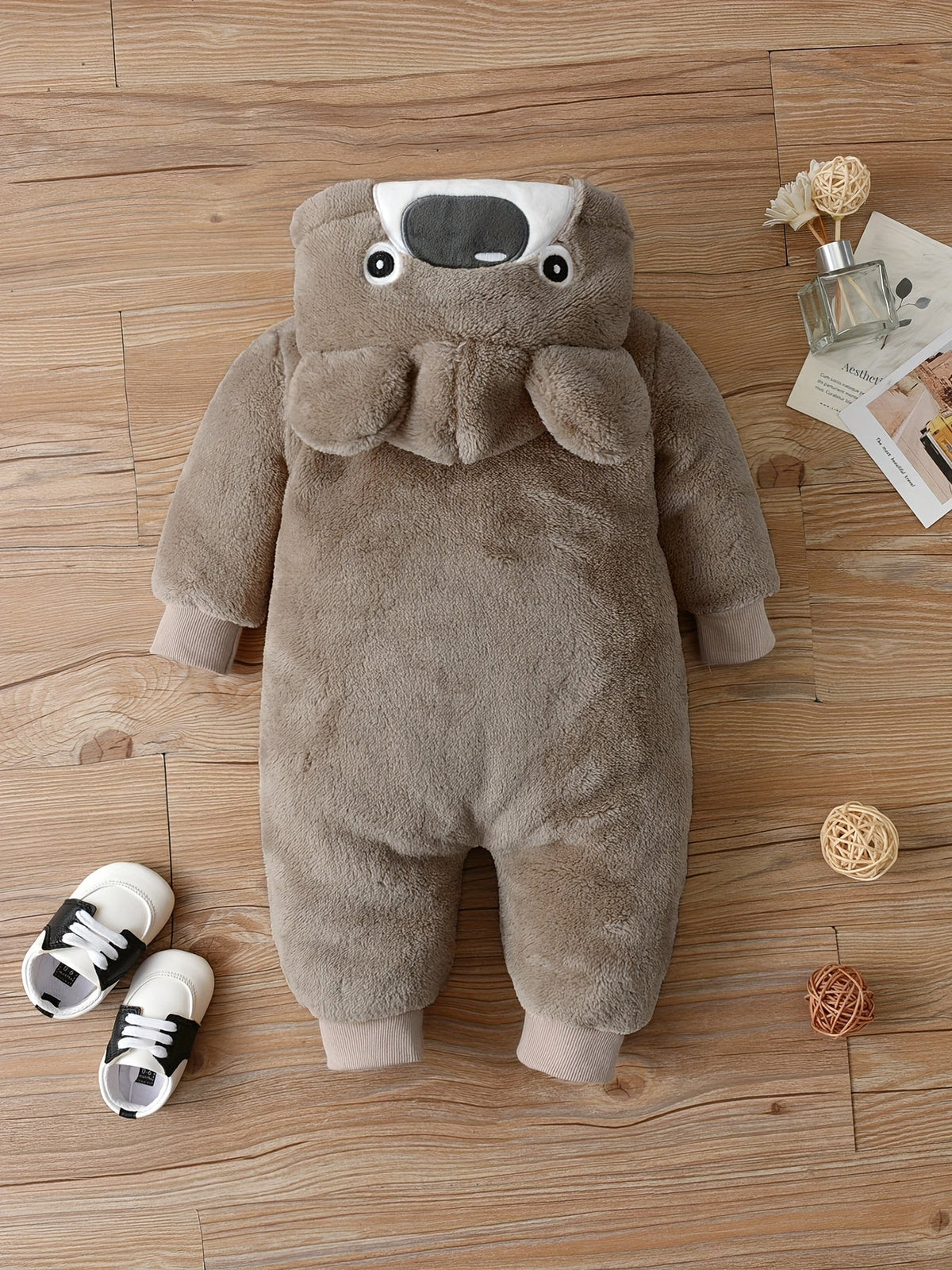Benny Bären Strampler für Babys – Kuscheliger sowie warmer Overall für draußen