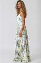 Garden – Maxikleid mit V-Ausschnitt und Falten