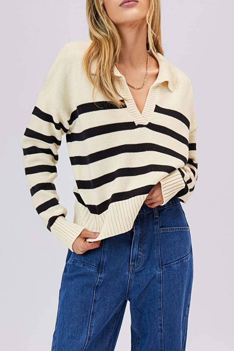 Pullover mit V-Ausschnitt, Streifenmuster und Wolle