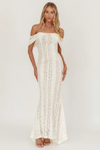 Damen Spitzen-Maxikleid mit Carmen-Ausschnitt