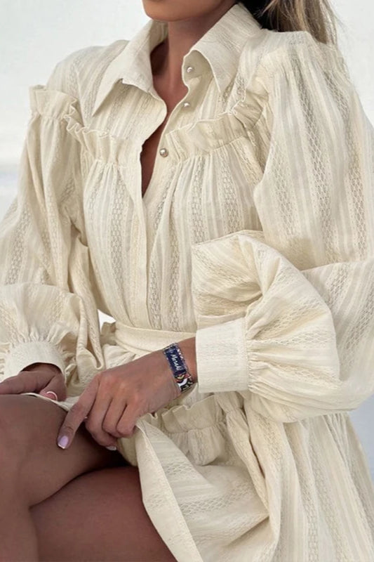 Kleid mit Laternenärmeln