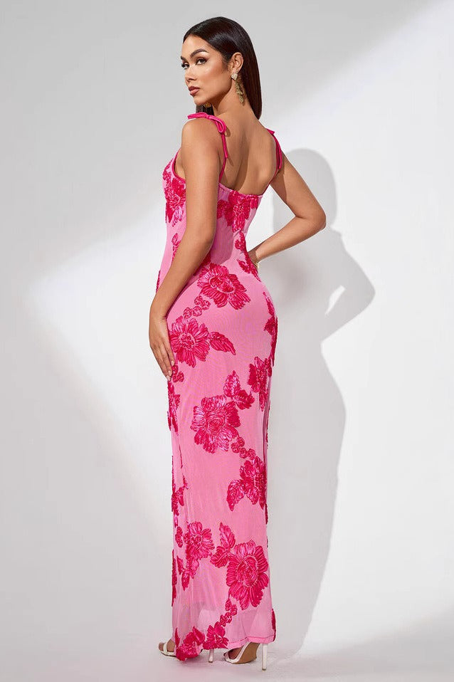Kleid mit Blumenmuster, Netzdetails und Stickerei