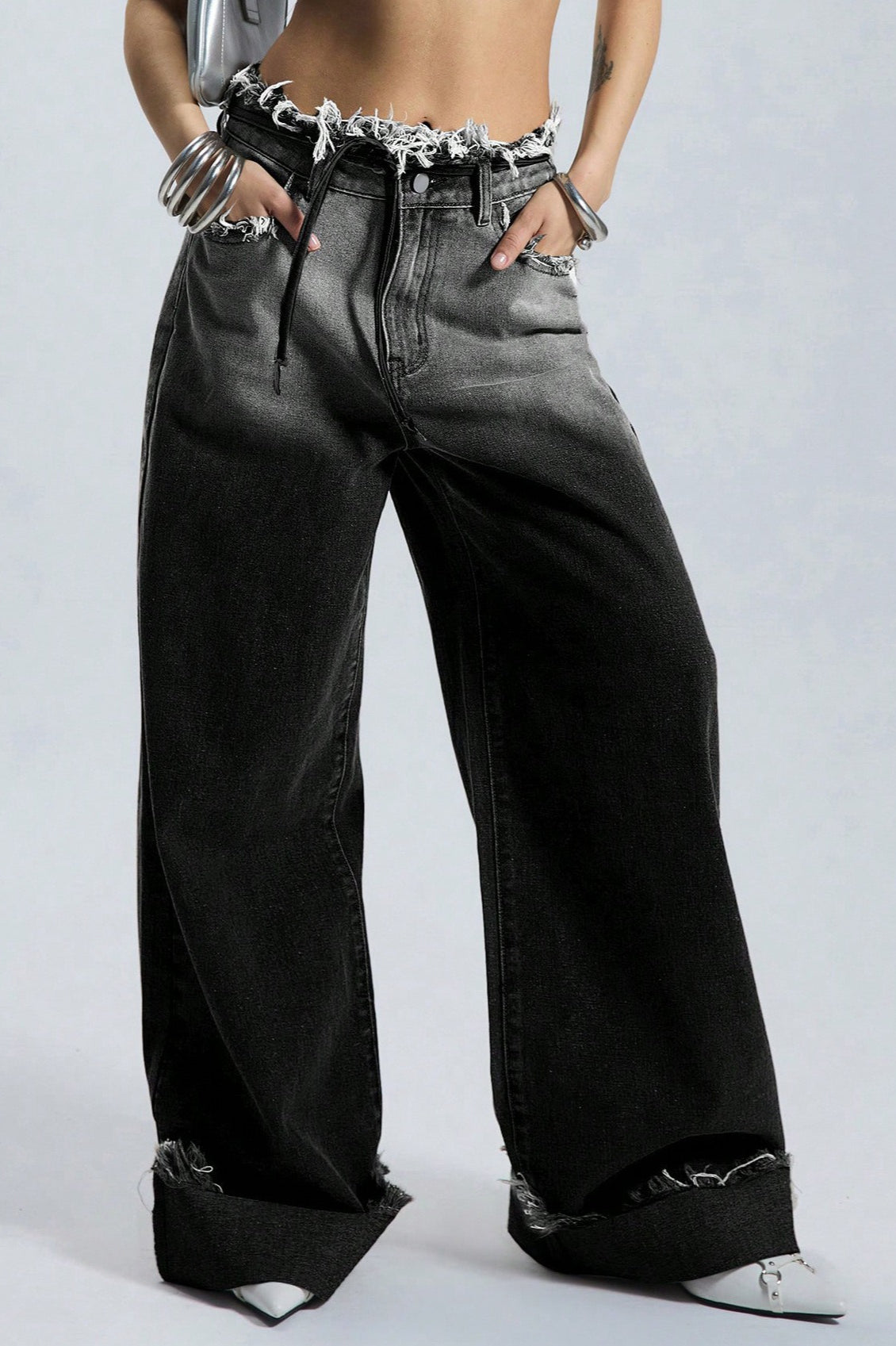 Jeans mit geradem Schnitt und niedriger Taille
