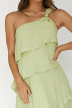 Delwyn – Maxikleid mit One-Shoulder-Design und Volants