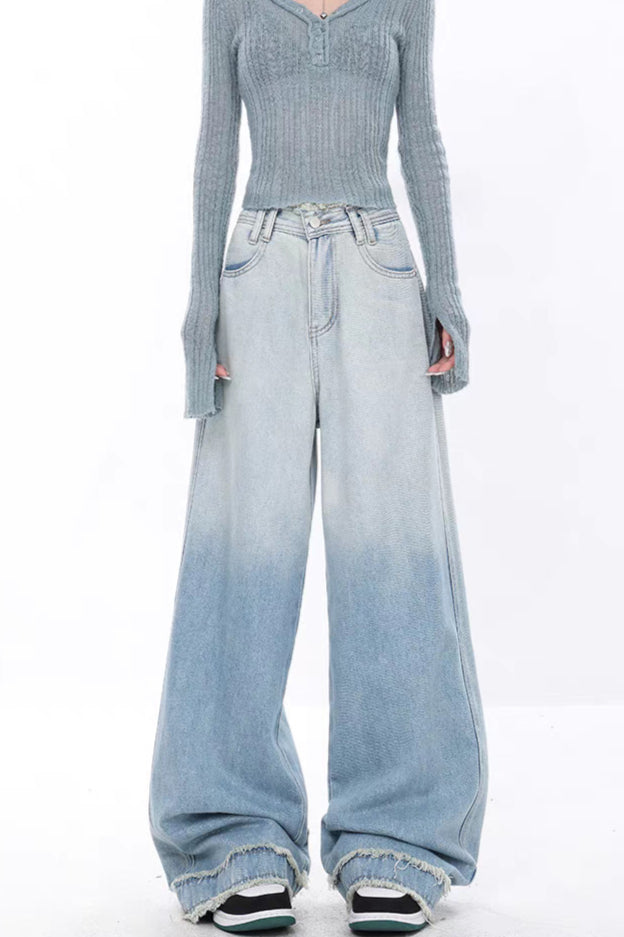 Jeans mit hoher Taille in Blau mit Used-Look