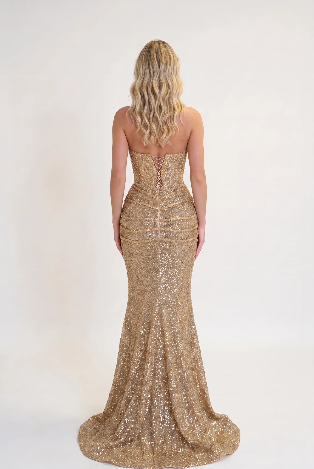 Mermaid – Wickel-Maxikleid mit Korsett-Schnürung und Pailletten