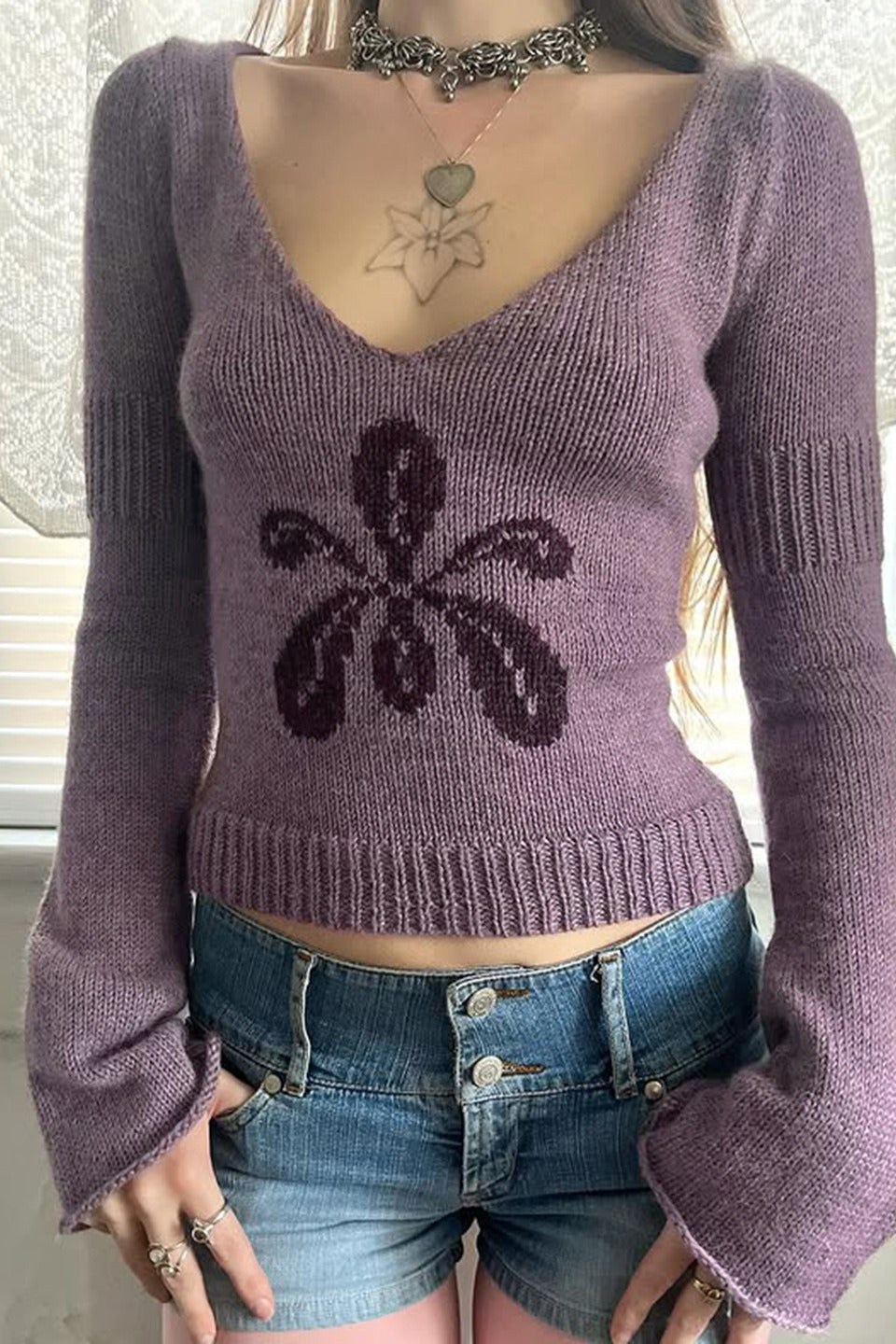 Pullover mit V-Ausschnitt und Blumenmuster