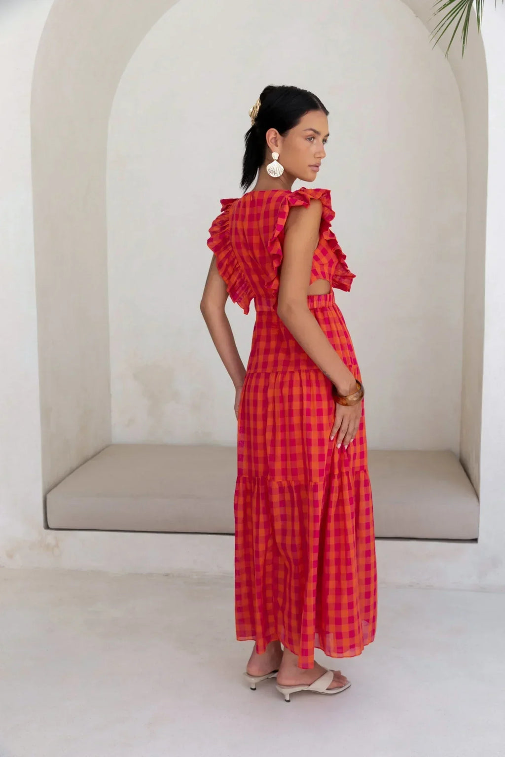 Ärmelloses Maxikleid mit Cut-outs und Karomuster