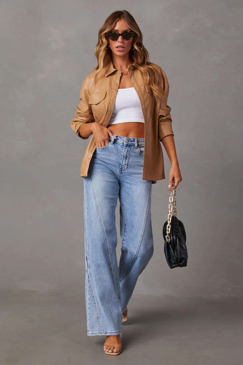 Jeans mit weitem Bein in Blau mit Patchwork