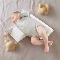 DreamNest Anti-Roll Baby Kissen – Sicher & Bequem Seitenschläfer