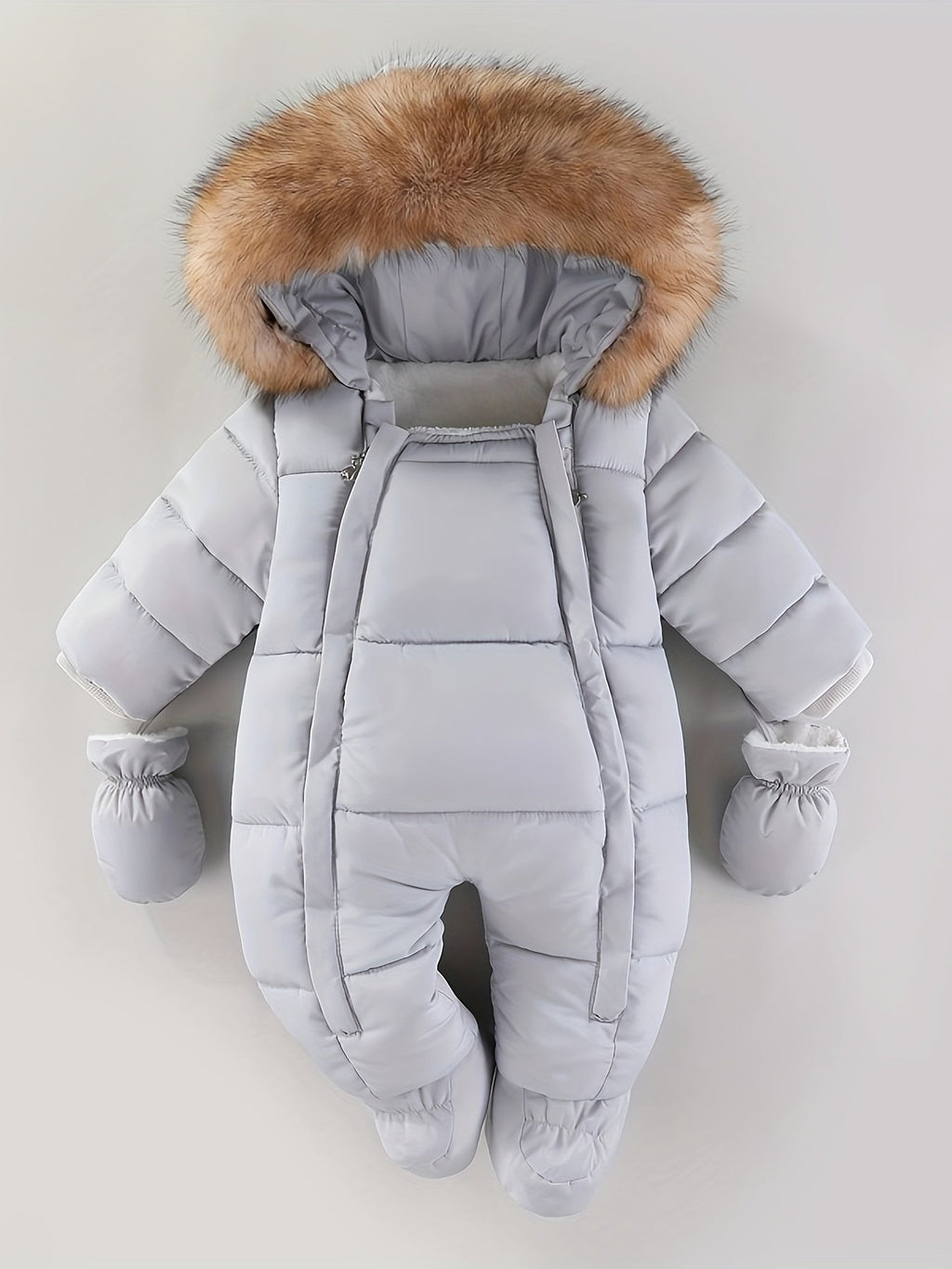 Frosty Baby Strampler – Luxus Winteroverall inklusive Kapuze für die kälteren Monate