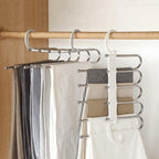 SpaceSaver Kleiderorganizer – Platzsparende Kleidungslösung